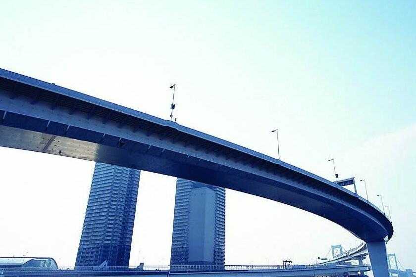 江苏镇江大桥清水混凝土施工